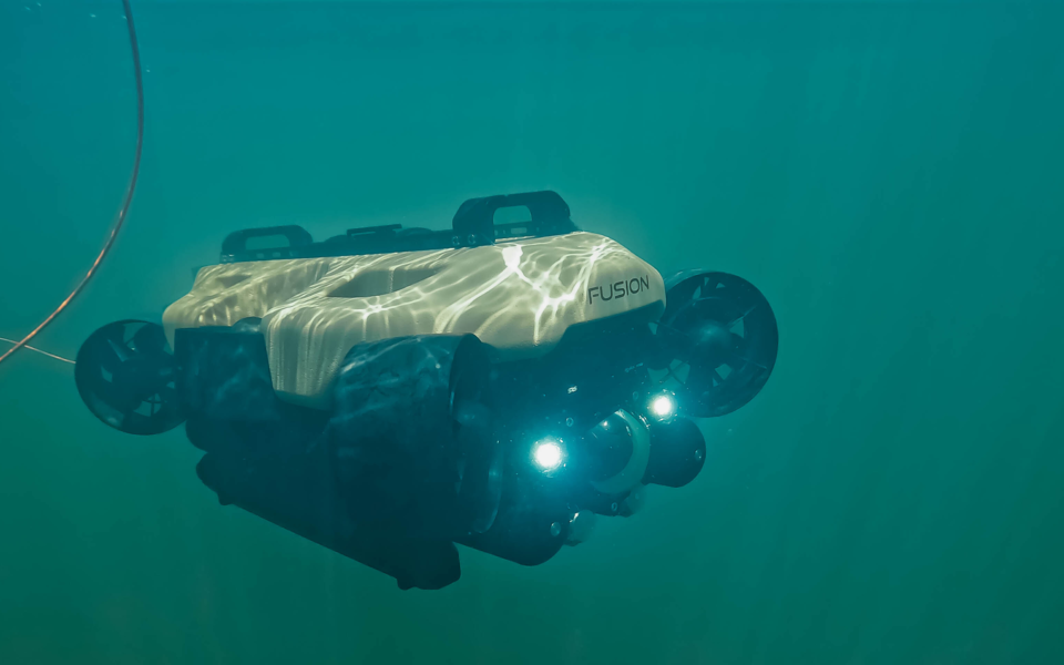 Underwater 1